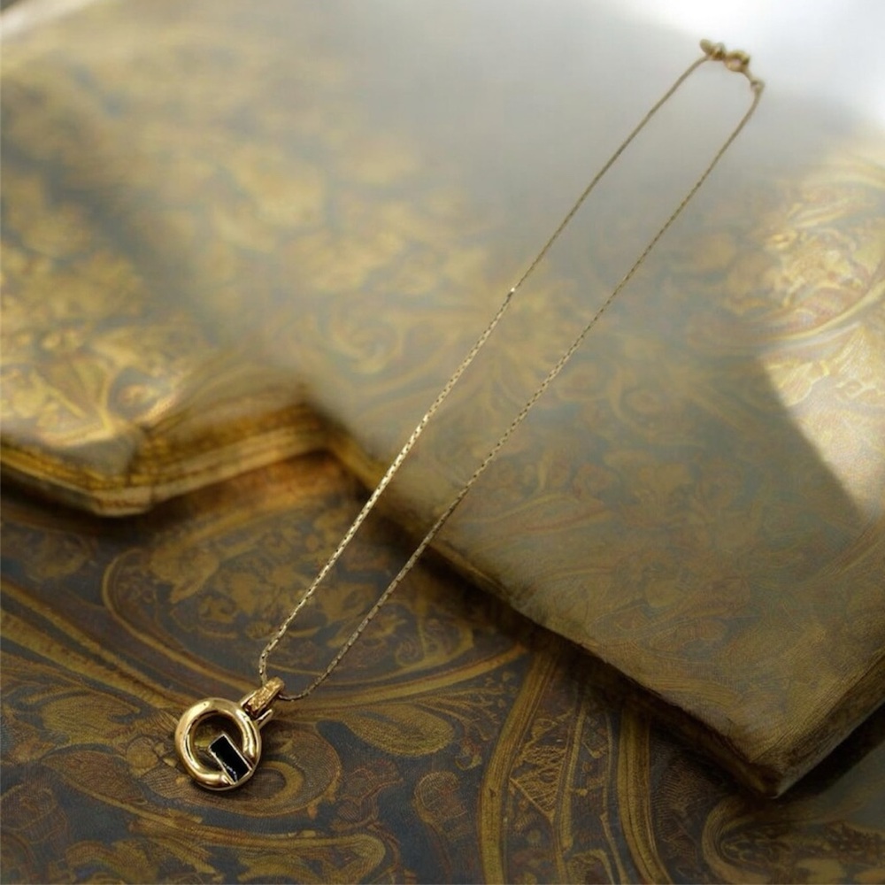 GIVENCHY G Logo Necklace ✨🤩 - Picture 8 of 9